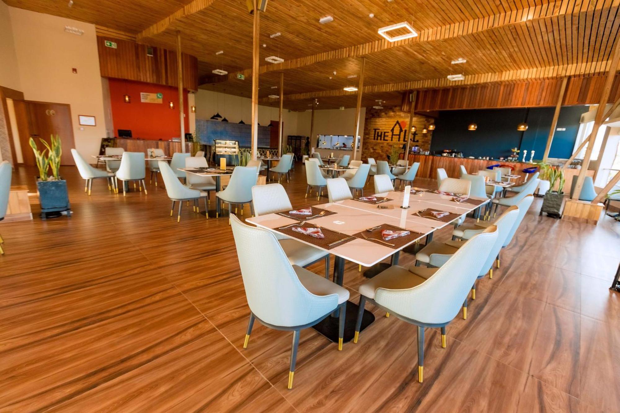 The Hut Restaurant & Boutique Hotel Kigali Exterior photo